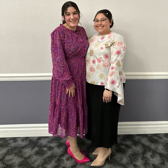 Meet your Posher, Lynette - Picture 2 of 3